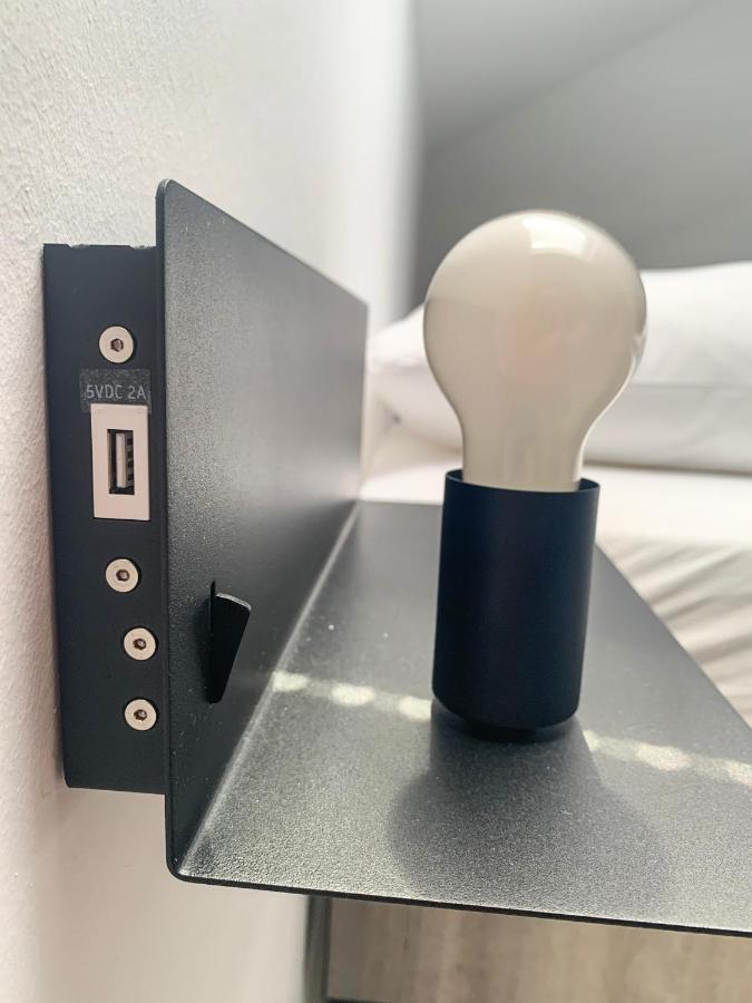 Prima Inn Unterkunft Direkt Ueber Der "Bar Am Minimax" Neuruppin Bagian luar foto